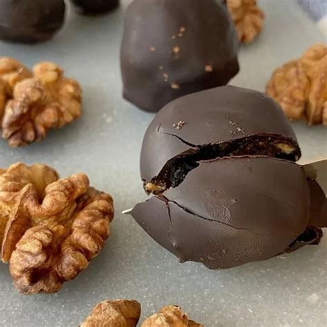СЛАДОСТИ ВЕГАНСКИЕ on Instagram: “🍬 Вкусные домашние конфеты без сахара ...