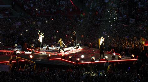 One Direction concert at Wembley - Mirror Online