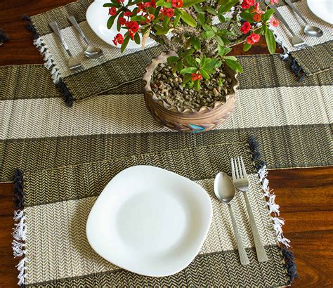 Buy Handmade Madur Kathi Natural Fibre Black Zig Zag Table Runner At