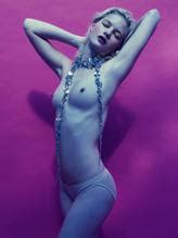 HANNAH HOLMAN Nude AZNude