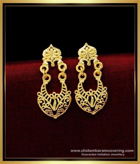 Buy Latest Light Weight Simple Daily Use Gold Earrings Designs For Women