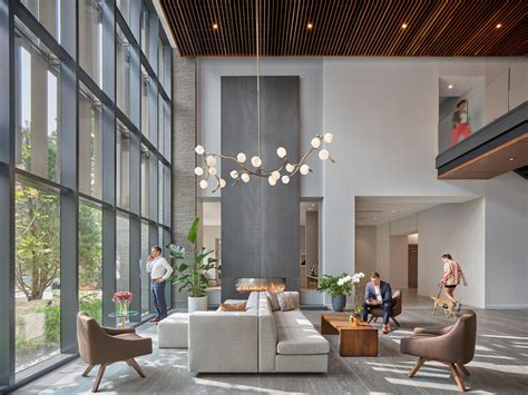 3720 Chestnut Street - NELSON Worldwide