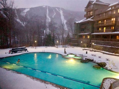 Stowe Mountain Lodge at Spruce Peak | TheLuxuryVacationGuide