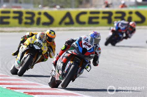 Razgatlioglu Wint Ook Superpole Race Barcelona Van Der Mark Zesde