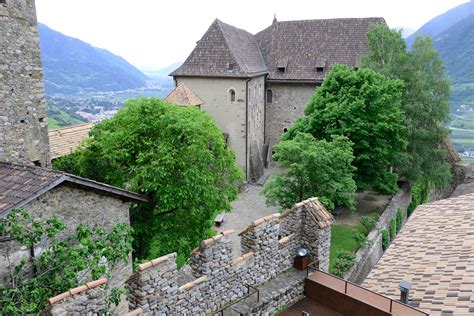 Tyrol Castle (5) | Merano | Pictures | Italy in Global-Geography