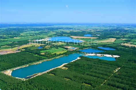 Bohlenbergerfeld Aus Der Vogelperspektive Baggersee Und Kies Tagebau