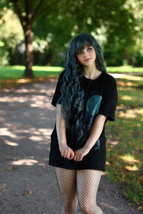 Untitled by lunadlight on DeviantArt