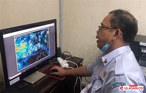 BMKG Waspada Gelombang Laut Tiga Meter Di Perairan Anambas Dan Natuna