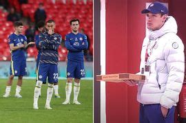 Return Of The Boobylicious Babe Danielle Lloyd May Get Naked For