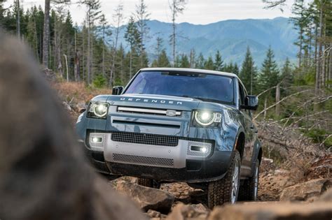 The 10 Best New SUVs for Off-Road Adventure | GearJunkie