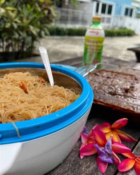 Filipino Food Pancit Bihon And Biko