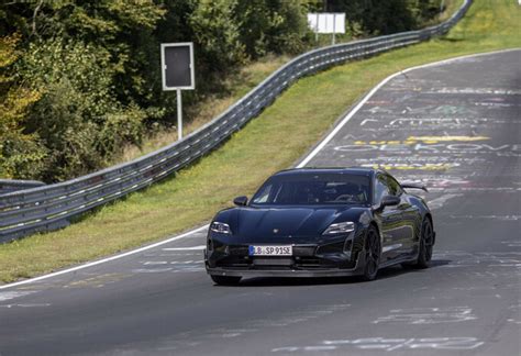 Foto S Nieuwe Porsche Taycan Turbo Rondt N Rburgring In Recordtijd