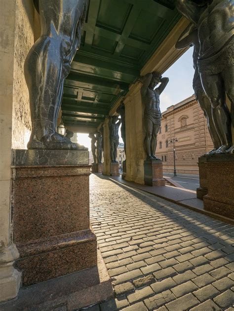 Фото постер. Атланты в Санкт-Петербурге. - Юрий Дегтярёв - скачать на ...