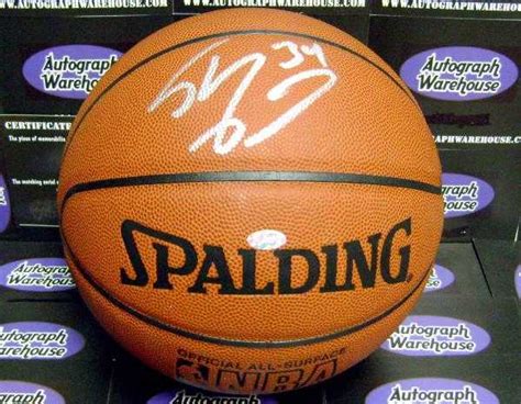 Shaquille O'Neal autographed Basketball (Los Angeles Lakers)