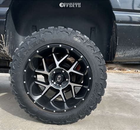 2001 Dodge Ram 1500 With 20x12 51 Vision Sliver And 33125r20 Nexen