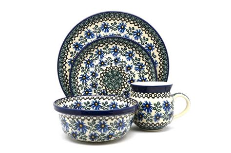 Polish Pottery 4 Pc Place Setting With Standard Bowl Blue Chicory