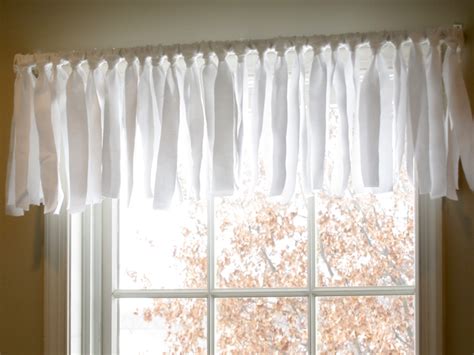 25 Easy No Sew Valance Tutorials Guide Patterns