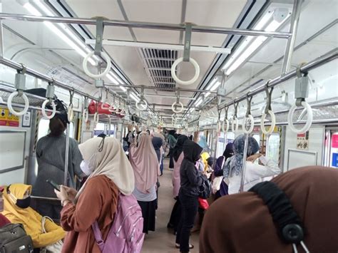 Menakar Subsidi Tepat Sasaran Penumpang KRL