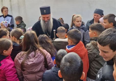 Patrijarh Porfirije U Orahovcu I Velikoj Ho I Sa Iteljima I Decom Rtg