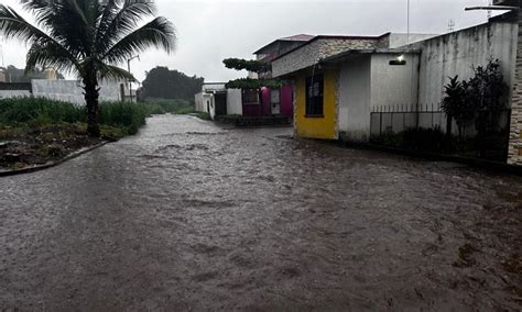 Prevén lluvias torrenciales en Chiapas habilitan 480 refugios