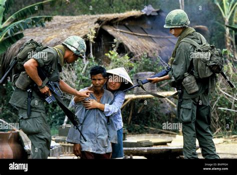 Vietnam War Scene Platoon 1986 Stock Photo 30618801 Alamy