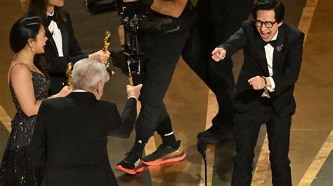 The highlight moment of Oscars went viral - TechtUSA