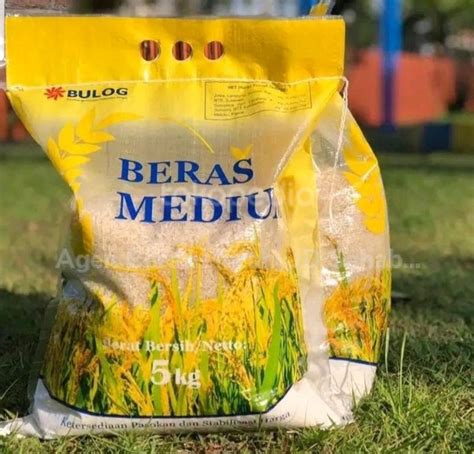 Bulog Cirebon Luncurkan Beras Medium Kemasan Kilogram Ke Pasaran