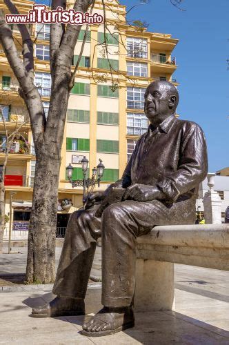 La Statua Di Pablo Picasso Il Pi Famoso Foto Malaga