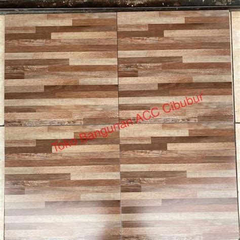 Jual Keramik Lantai Kayu 50x50 Kia Acacia Beige Kw 1 Ready Stock Di