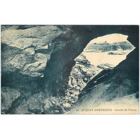 Carte Postale Ancienne 22 SAINT QUAY PORTRIEUX Grotte De L Isnin 1933