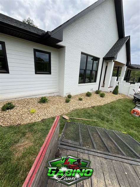 Gabino Lawn Care & Landscaping | Knoxville Lawn Care Services
