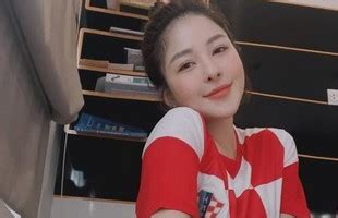 Hot girl Trâm Anh dùng từ nhạy cảm khi rơi vào hoàn cảnh khiến bản thân vô cùng bức xúc Kênh