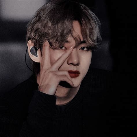 𝐭𝐚𝐞𝐡𝐲𝐮𝐧𝐠┊𝗮𝗲𝘀𝘁𝗵𝗲𝘁𝗶𝗰 › 𝗶𝗰𝗼𝗻 𝐏𝐈𝐍𝐓𝐄𝐑𝐄𝐒𝐓 Gxccitete Kim Taehyung