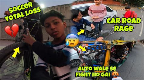 Car Ro D R Ge Auto Wale Se Fight Ho Gai Goes Wrong Headshot Ki