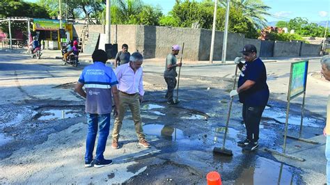 Contin An Las Tareas De Bacheo En Barrios De La Capital Nueva Rioja