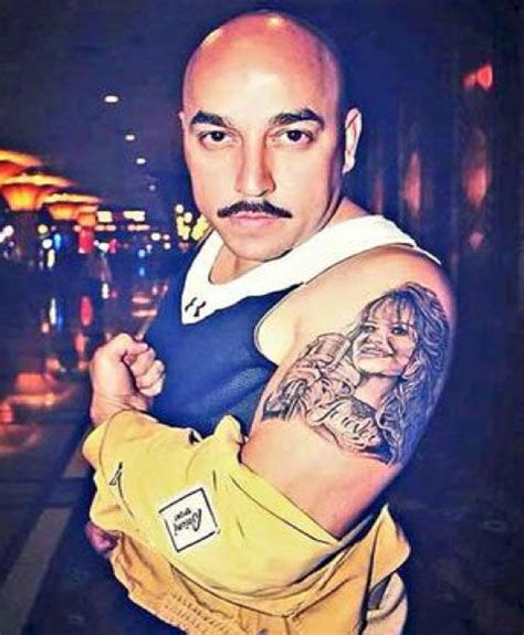 Lupillo Rivera Belinda Tattoo Lupillo Rivera No Se Quitara Tatuaje De