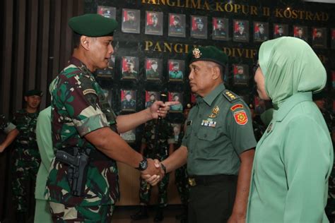 Pangdivif 2 Kostrad Pimpin Acara Laporan Korps Kenaikan Pangkat Perwira