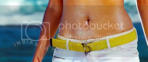 Hot And Exposing Indian Actresses Mogudu Shraddha Das Bikini II