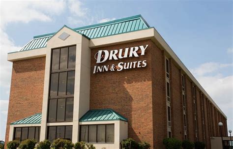 Drury Inn & Suites St. Joseph - Drury Hotels