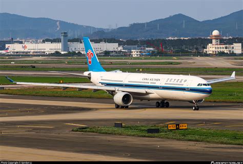 B 5967 China Southern Airlines Airbus A330 323 Photo By Gordon Li ID