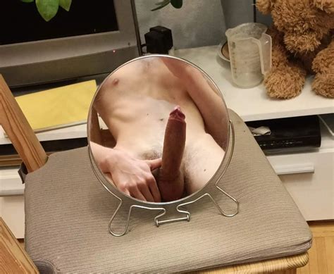 Am I Distracting You Nudes Gaymersgonewild Nude Pics Org
