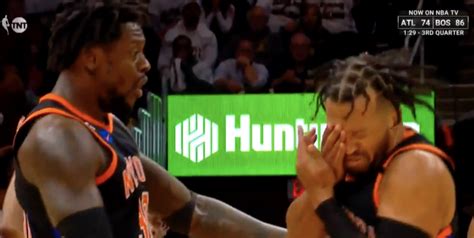 Look NBA World Reacts To Unfortunate Knicks Video The Spun