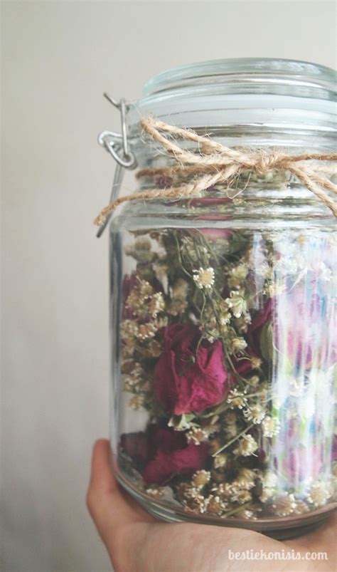 The Capricious Club Diy Dried Flowers In A Jar