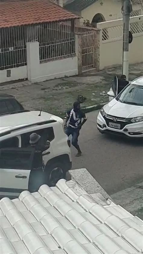 Criminosos armados roubam carro na Zona Norte do Rio Super Rádio Tupi