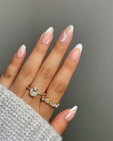 Latest Negative Space Nail Ideas To Try In