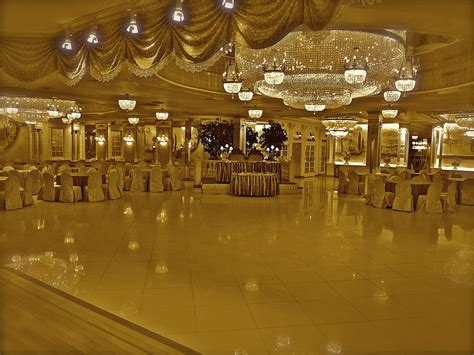 One Of Long Island S Premier Venue Spaces The Grand Ballroom At Leonard S Palazzo Wedding