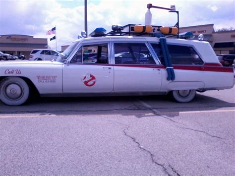 Ghostbusters car | Ghostbusters car, Novelty christmas, Holiday decor