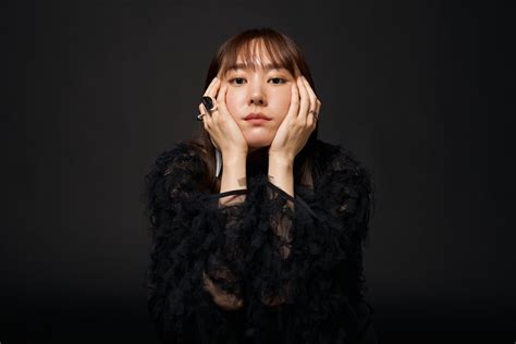 新垣結衣は結婚前、本名で活動していた！芸名にしなかった理由は？ 芸能人スケッチブック