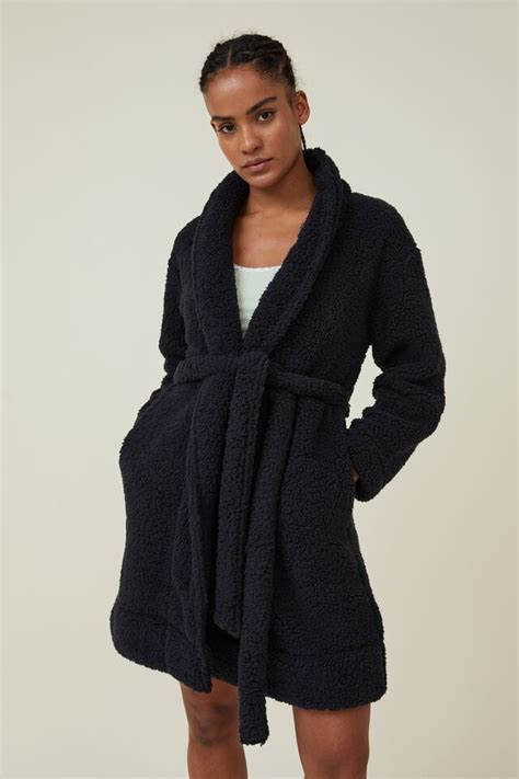 The Hotel Luxe Snuggle Robe