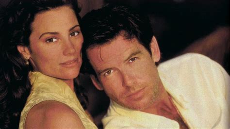 Fotos La Historia De Amor Entre Pierce Brosnan Y Su Esposa Cumple